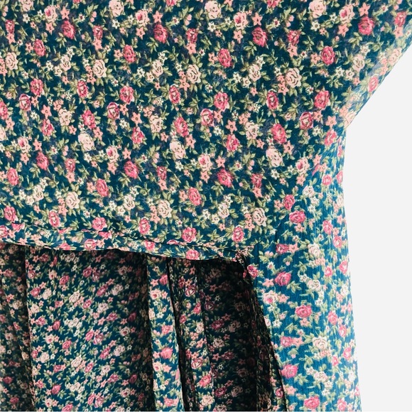 American Eagle Floral Tie Front Floral Button Dwn Blouse Smocked Waist Top Sz S - Picture 6 of 14